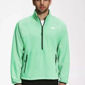 The North Face Men's Attitude 1/4 Zip Fleece